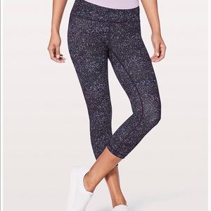 Wunder under hi rise crop 21” full on luxtreme